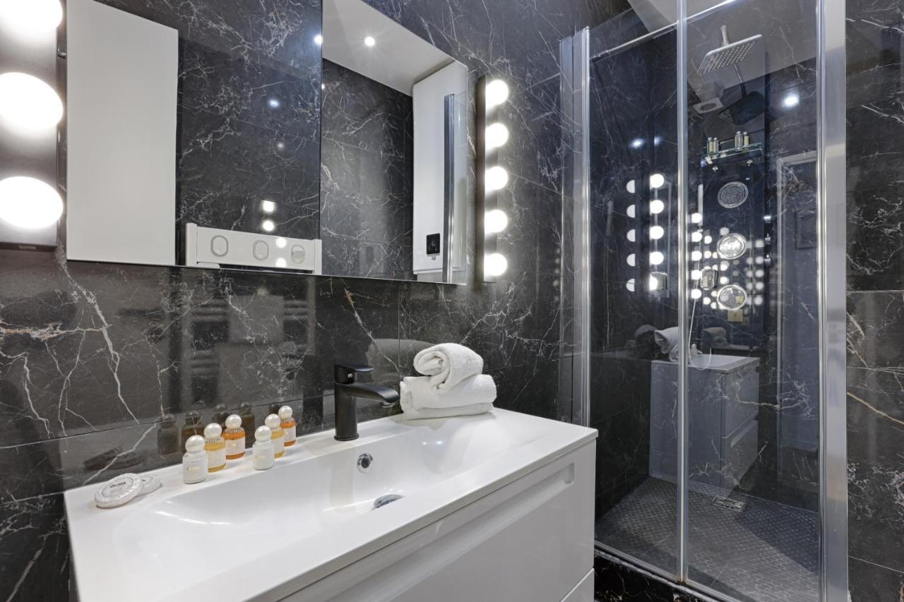 パリAmazing Luxury Triplex 3Br/8P - Arc De Triompheアパートメント エクステリア 写真
